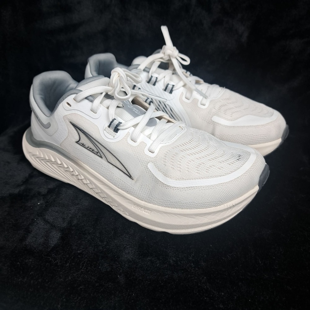 Altra Womens Paradigm 7 AL0A82CG120 White Running Shoes Sneakers Size 8